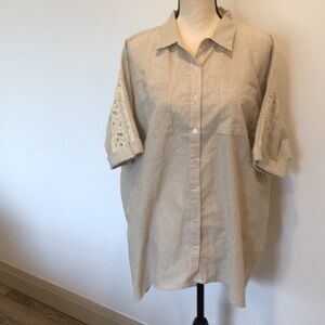 Umgee striped shirt beige with lace pattern SZ  L button down